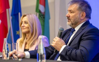 Interpelacja nr 16535w sprawie wsparcia dzieci w pieczy zastępczej oraz zmian w przepisach Kodeksu rodzinnego i opiekuńczego