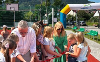 Nowe boisko wielofunkcyjne w Głuszycy